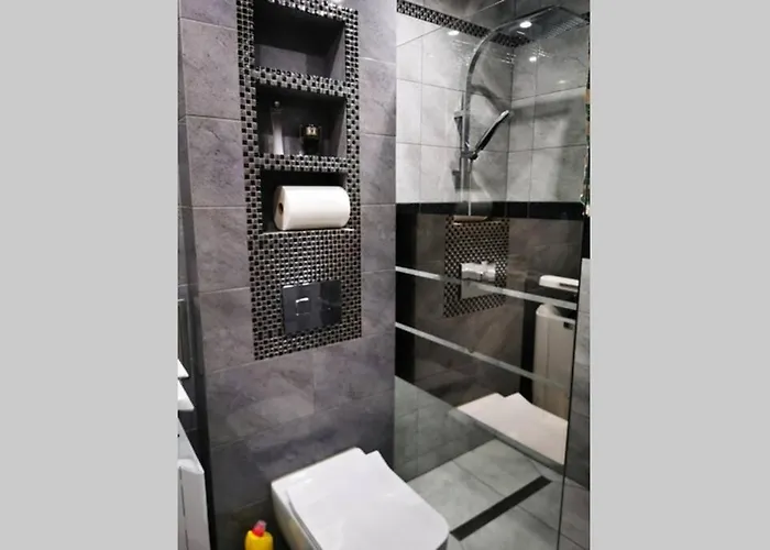 Dwuosobowy 克维曾